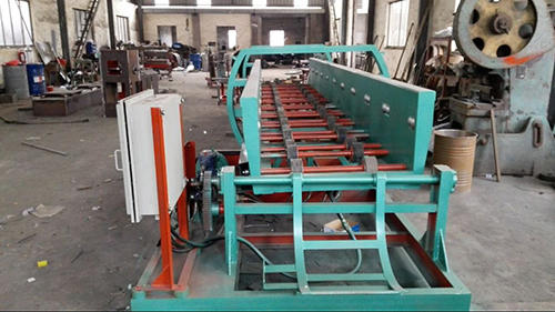12工位自動(dòng)翻身洗桶機(jī)